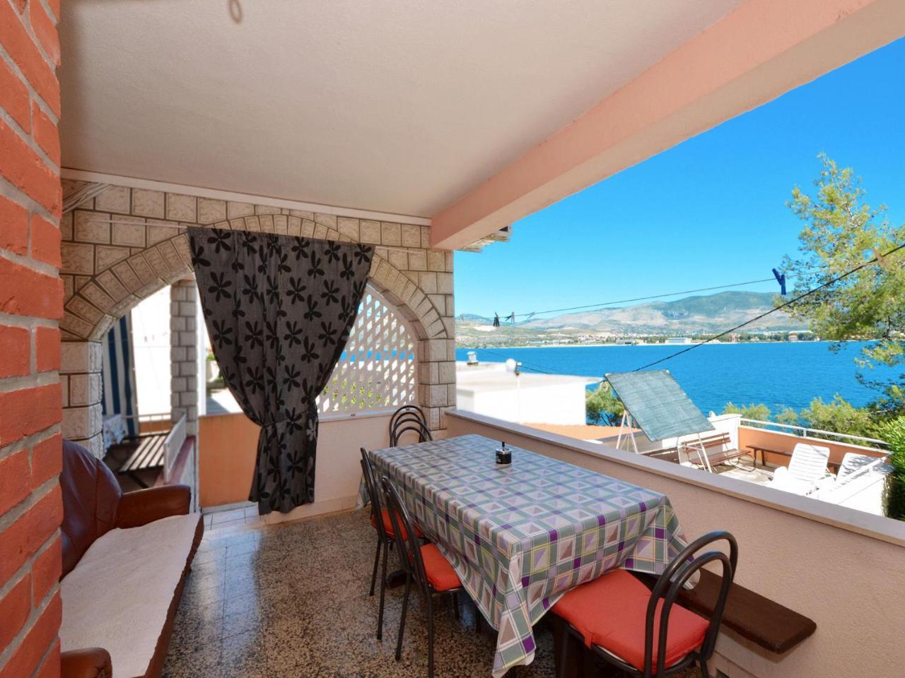Apartments Josipa Trogir Oda fotoğraf